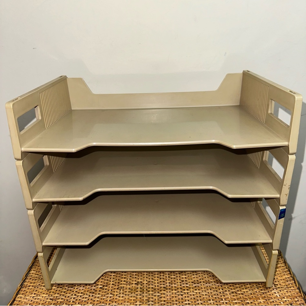 Vintage 1968 Eldon Office Products Stackable Desk Letter Paper Tray 4 Tier Tan
